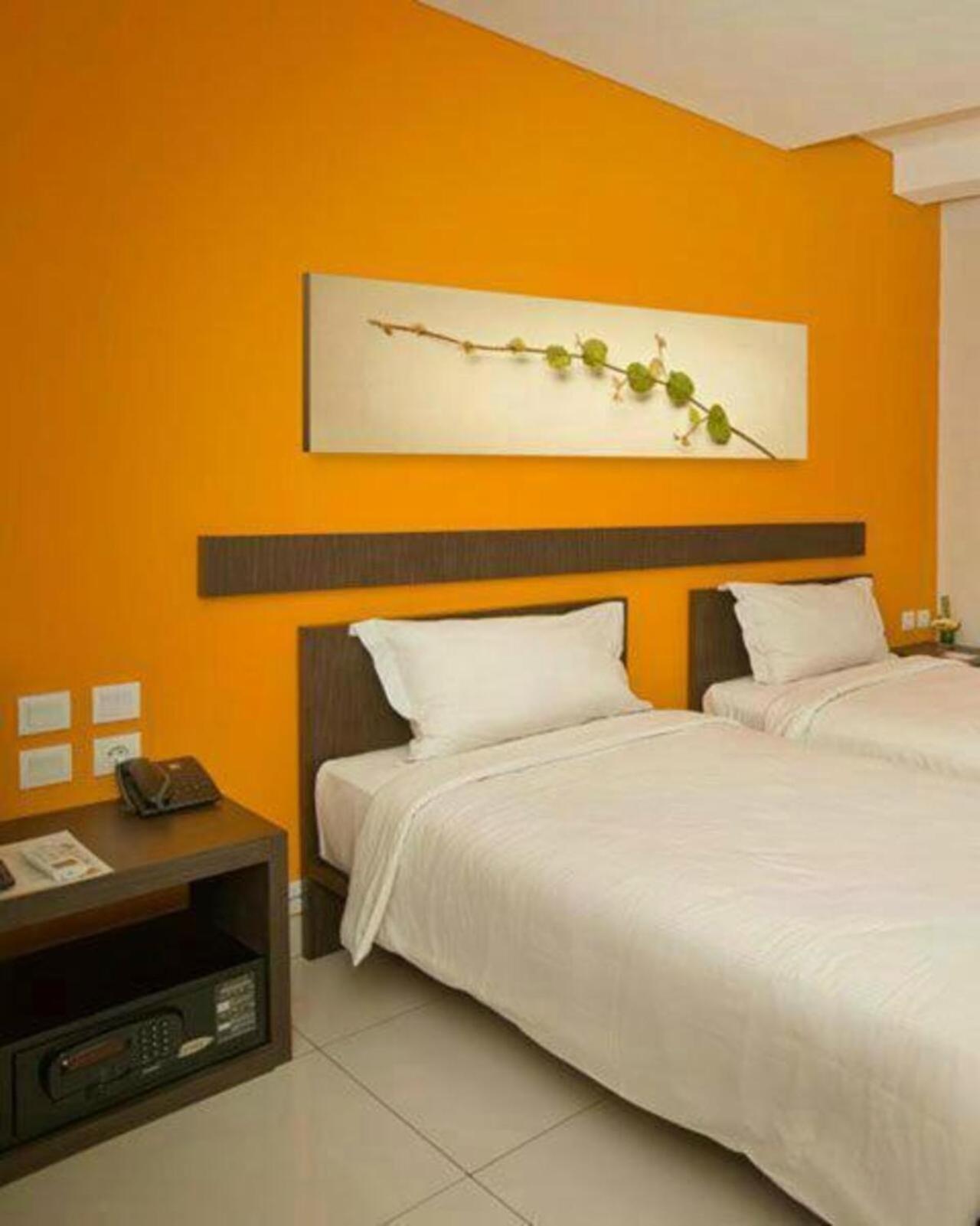 V Hotel Tebet Jakarta Exteriér fotografie