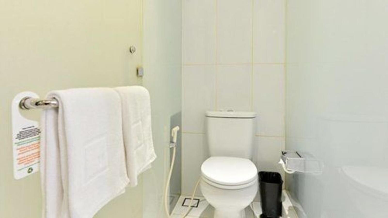 V Hotel Tebet Jakarta Exteriér fotografie