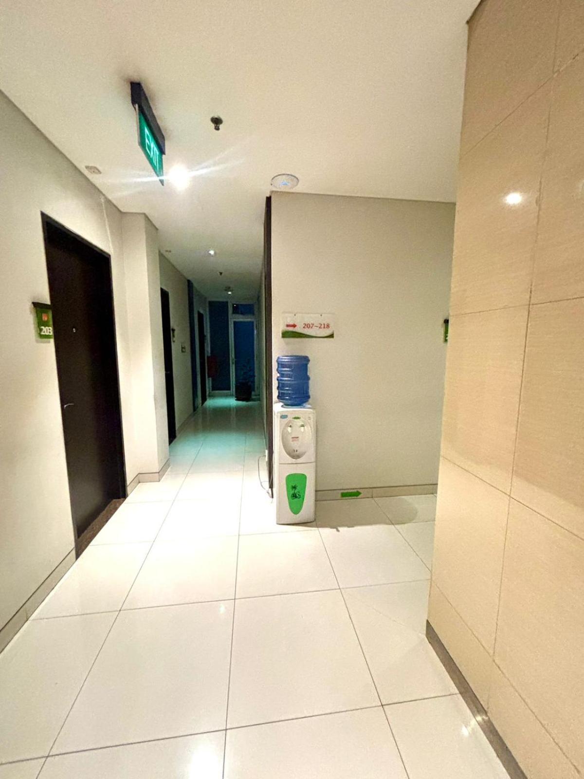 V Hotel Tebet Jakarta Exteriér fotografie
