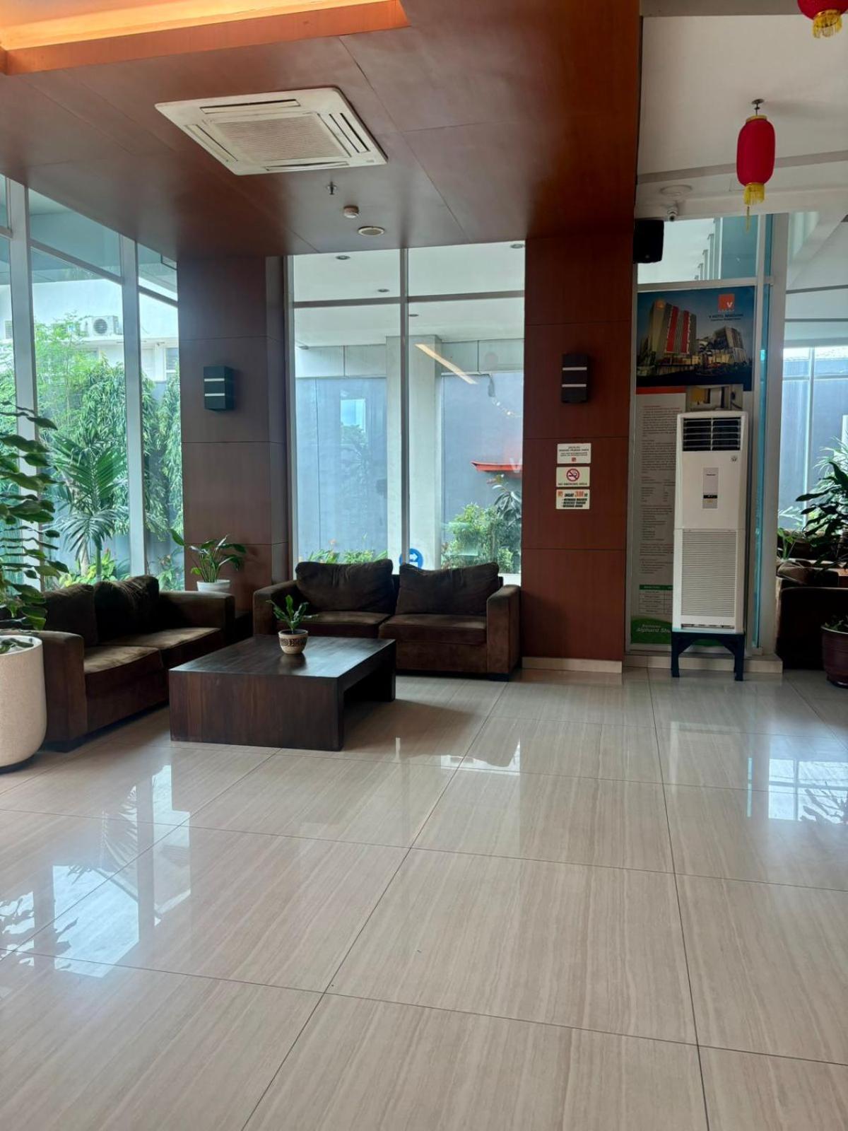 V Hotel Tebet Jakarta Exteriér fotografie